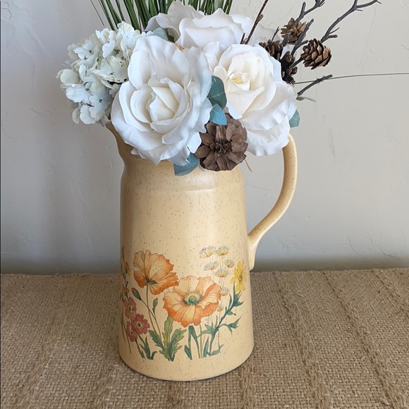 Speckled Pottery Pitcher style Vase with Handle - Picture 12 of 14